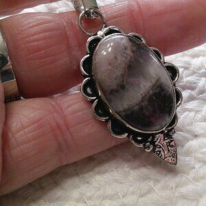 Gorgeous CHEVRON AMETHYST Handmade Sterling 925 Pendant/Chain #384E